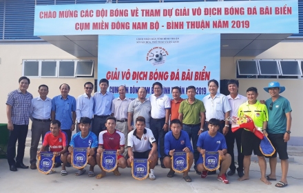 Kết quả Giải vô địch bóng đá bãi biển Cụm miền Đông Nam Bộ năm 2019.