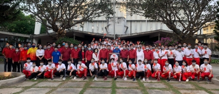 Lễ phát động quyên góp vào quỹ khuyến học và phát triển tài năng.