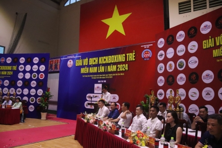 Lễ khai mạc Giải vô địch trẻ Kickboxing miền Nam lần thứ 1.